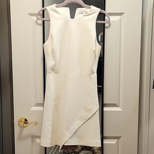 Elizabeth and James dress size 6